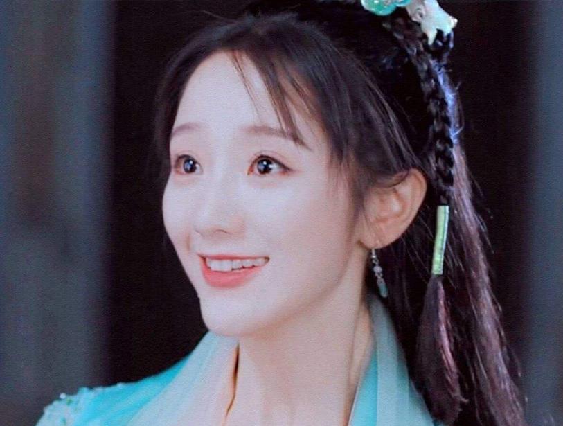 白小姐三期必开一肖,新技术推动方略_携带版61.886