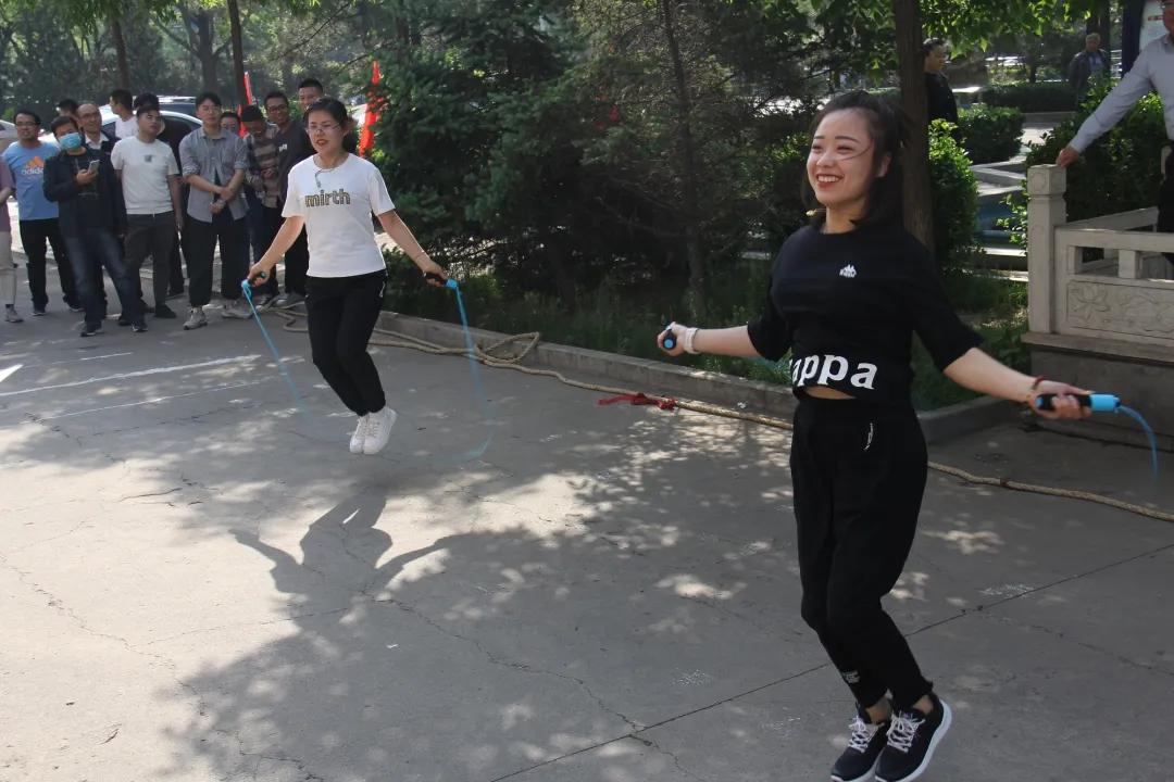 个人跳绳比赛规则详解，深度解析与观点阐述