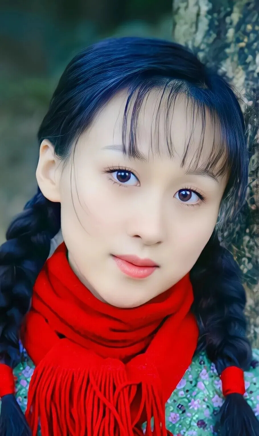 何三妹演员，学习、自信与成就的力量之路