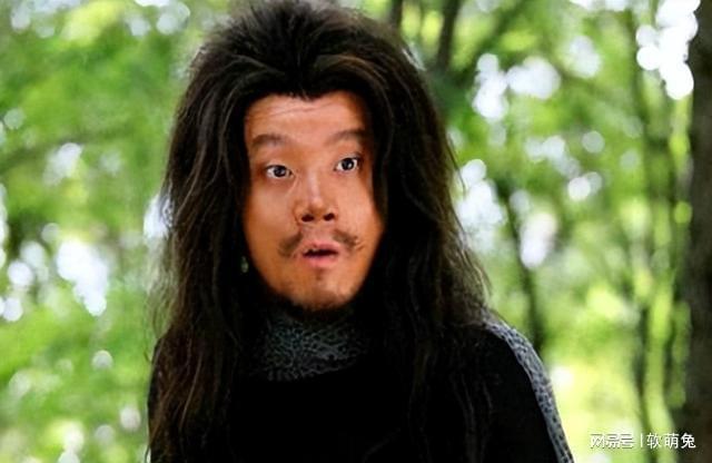 从犬角到人生舞台，演哮天犬演员的成长与蜕变之路