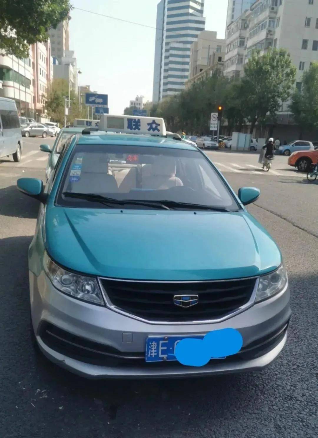 天津出租车转让价格最新动态，市场走势下的多元观点分析