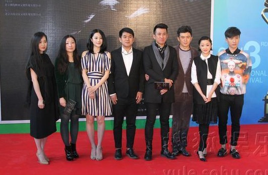 最新撸丝片观点阐述与深度解析