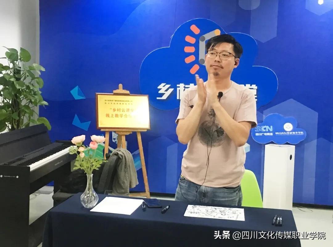 最新扶贫手抄报制作指南，从设计到完成的步骤详解