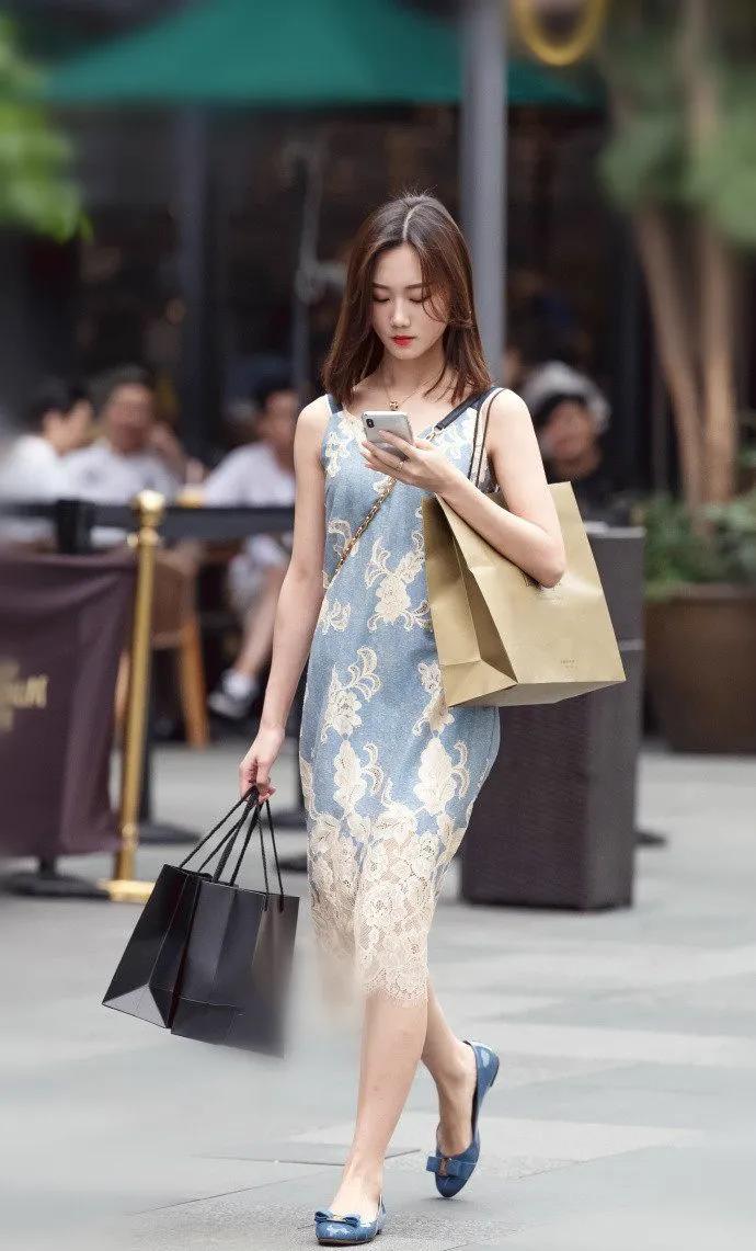 成都春熙路最新动态，时尚之旅与活动指南探索