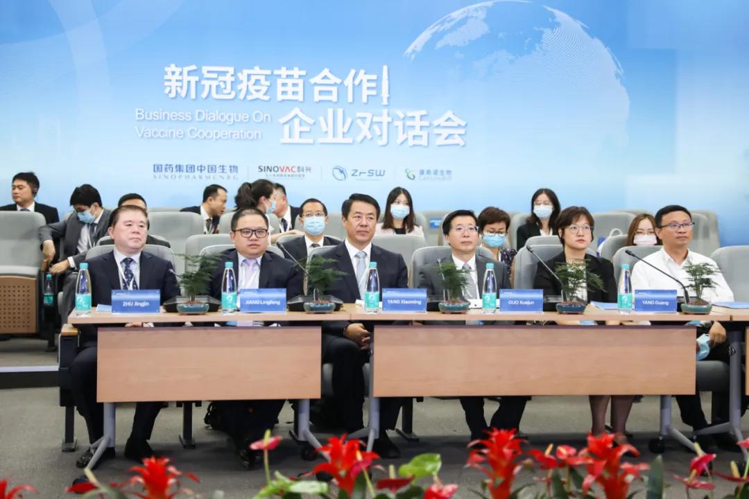 世界新冠疫苗最新数据与接种步骤指南